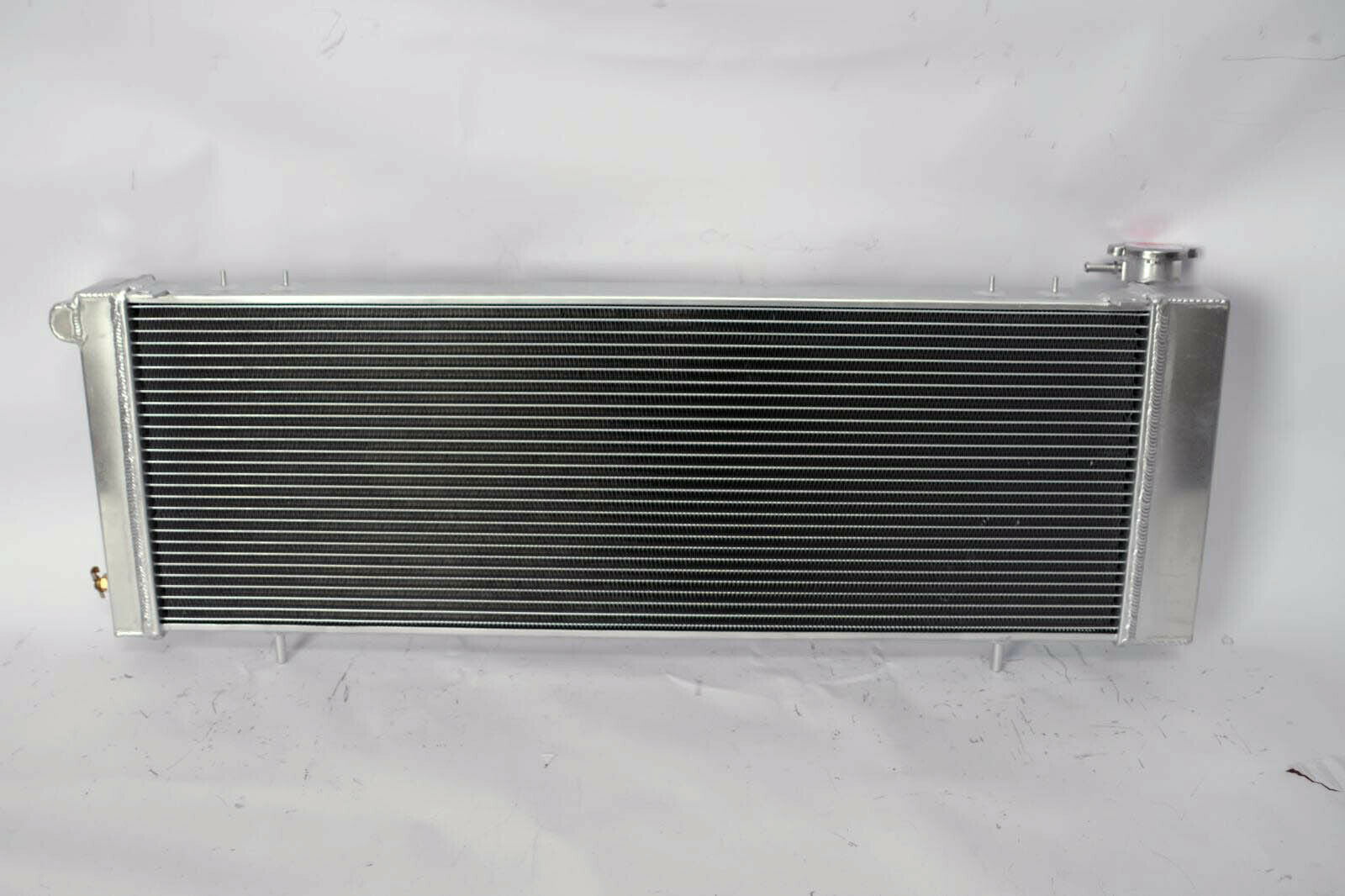 Radiador Aluminio 3 Row Jeep Cherokee XJ 4.0 - Imagen 5