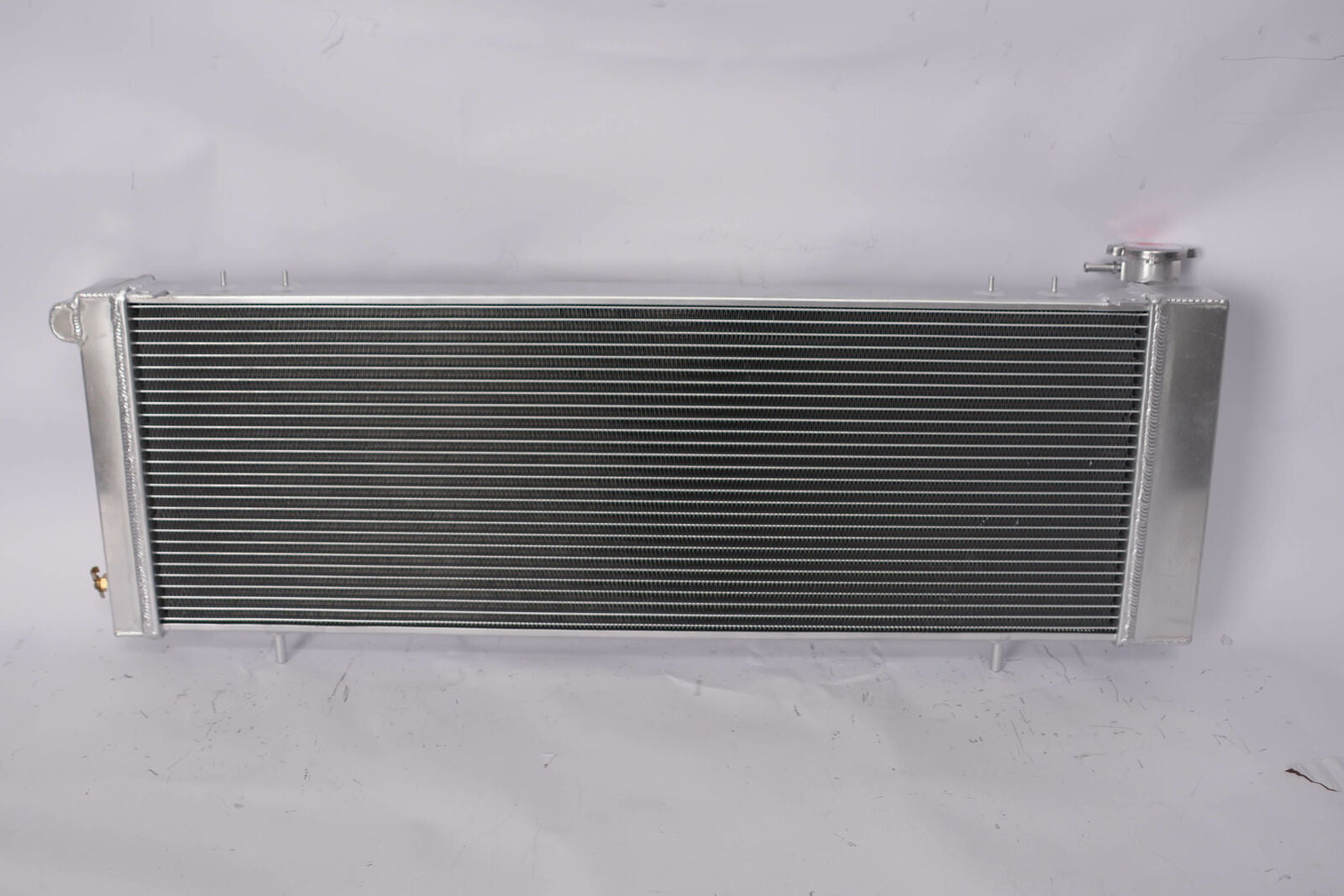Radiador Aluminio 3 Row Jeep Cherokee XJ 4.0 - Imagen 3