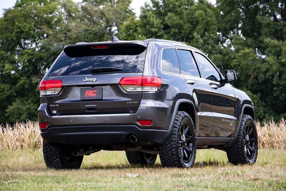 Levante Jeep Grand Cherokee WK2 Rough Country 2.5 (11-22) - Imagen 2