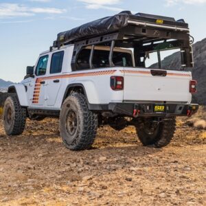 PARACHOQUE TRASERO XRC GEN2 ACERO WRANGLER GLADIATOR 20-24 SMITTYBILT